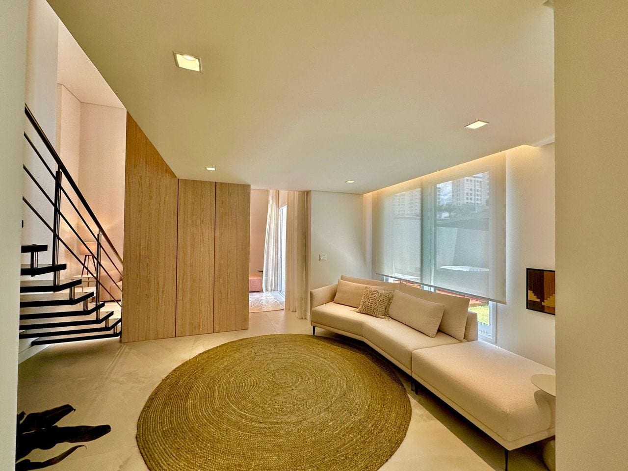 Apartamento - 3 dormitórios - 3 Suítes - localizado em Itajaí / Praia Brava