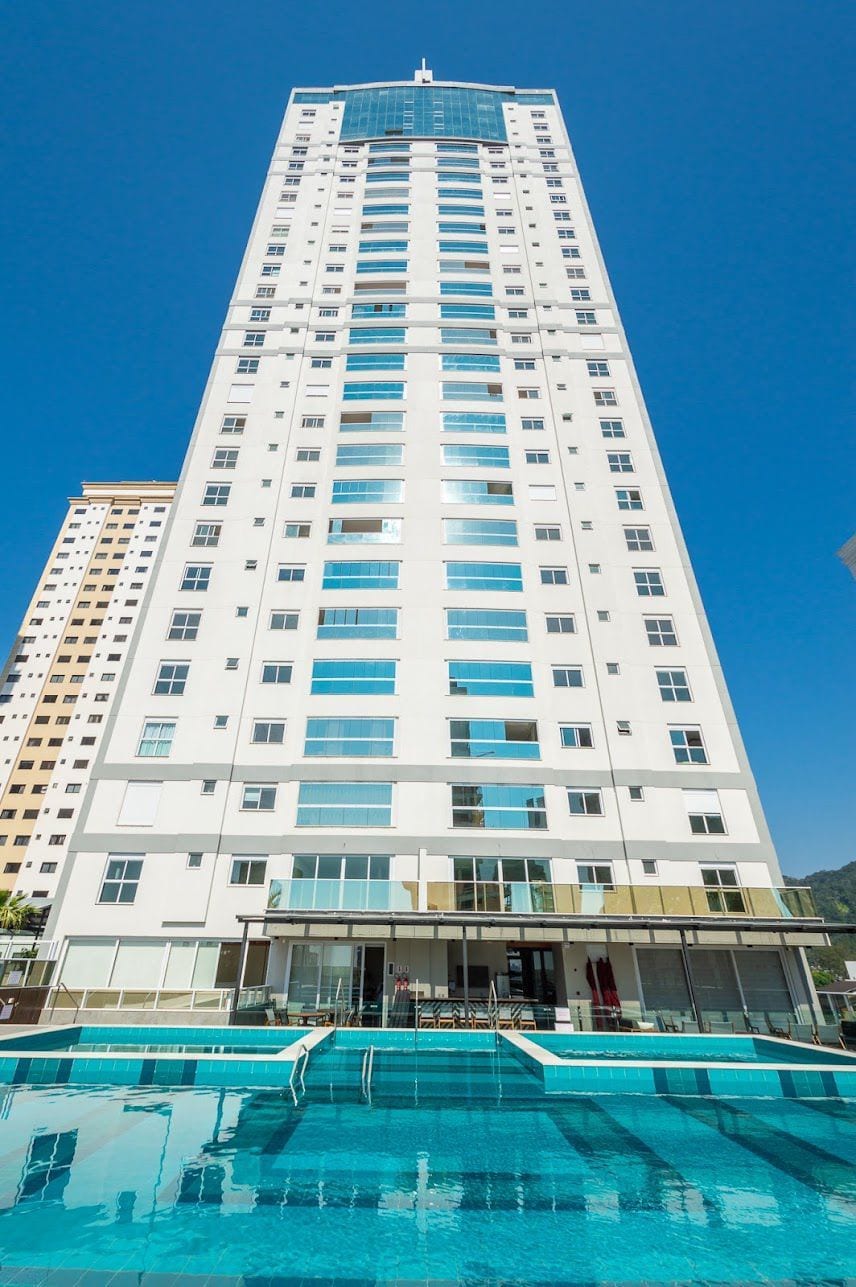 Apartamento - 2 dormitórios - 2 Suítes - localizado em Itajaí / Fazenda