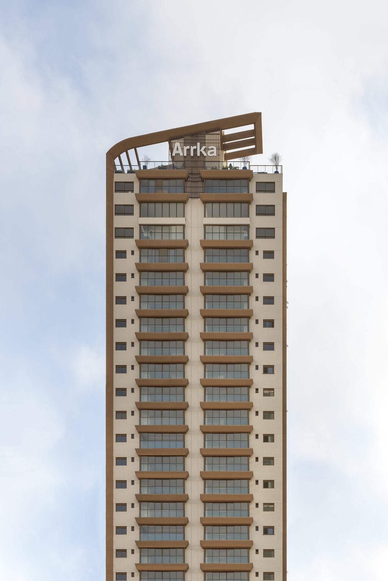 Apartamento - 4 dormitórios - 4 Suítes - localizado em Balneário Camboriú / Centro